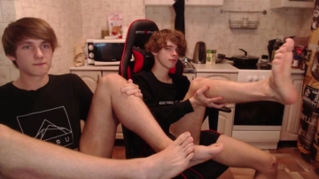 Howardkottam  29-08-2021 video domme